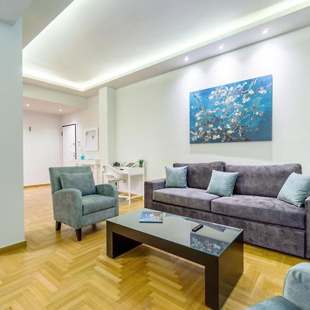 Urban Luxury On A Quiet Street In The Center Of Athens Διαμέρισμα Εξωτερικό φωτογραφία