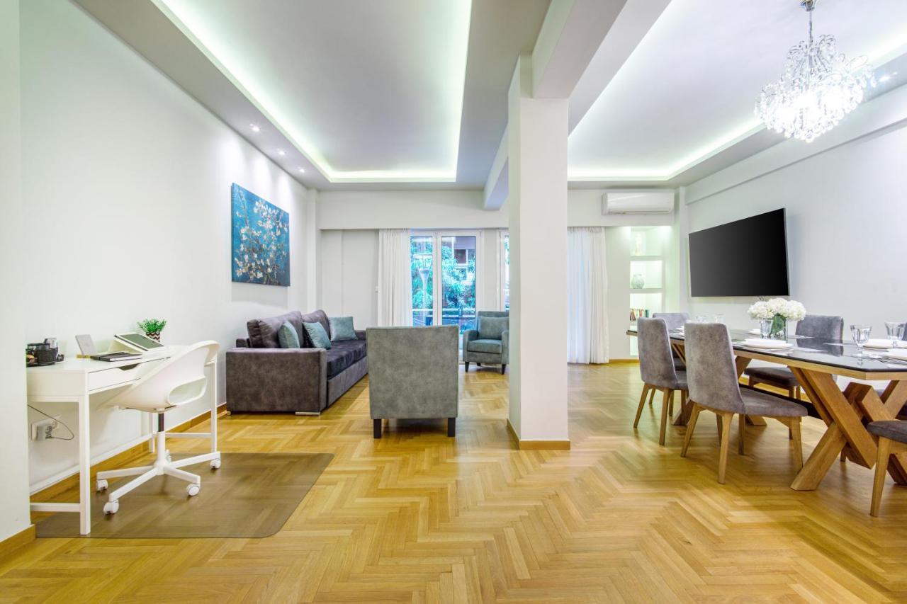 Urban Luxury On A Quiet Street In The Center Of Athens Διαμέρισμα Εξωτερικό φωτογραφία