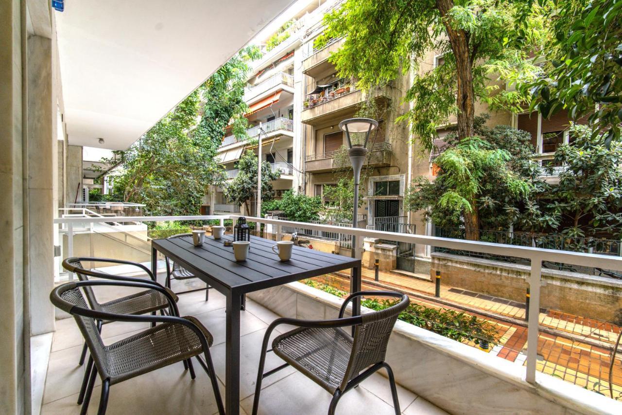 Urban Luxury On A Quiet Street In The Center Of Athens Διαμέρισμα Εξωτερικό φωτογραφία